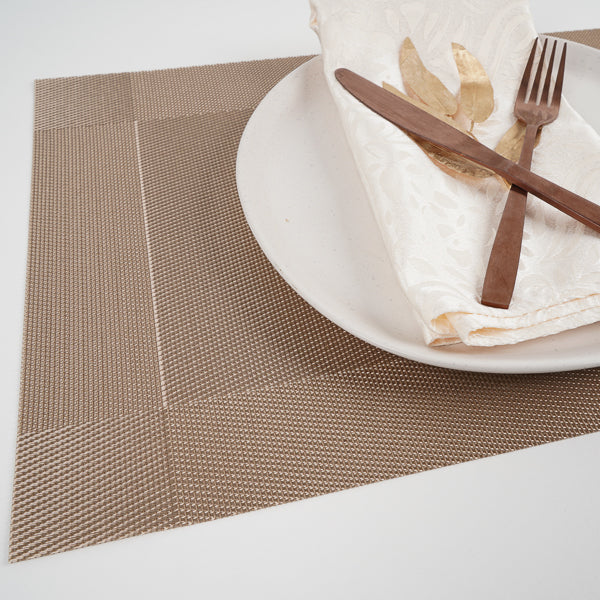 CV Linens - In love with the tablecloths, very elegant. -Ana B